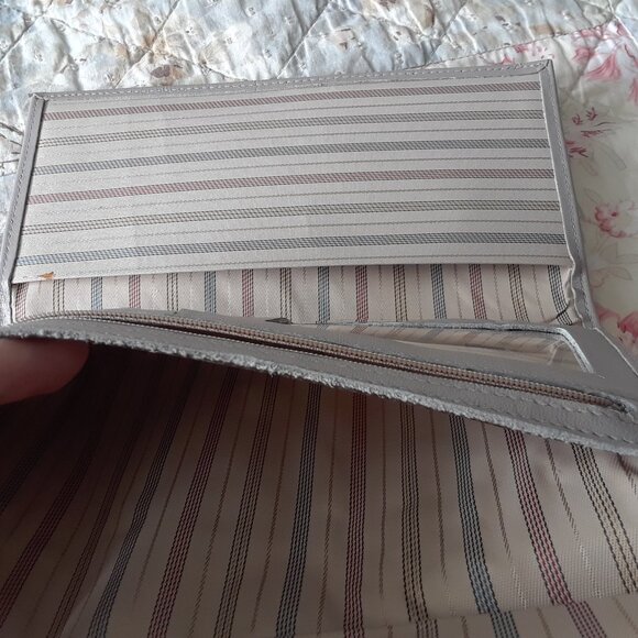 Vintage Buxton Alexis Leather Wallet - Picture 13 of 16